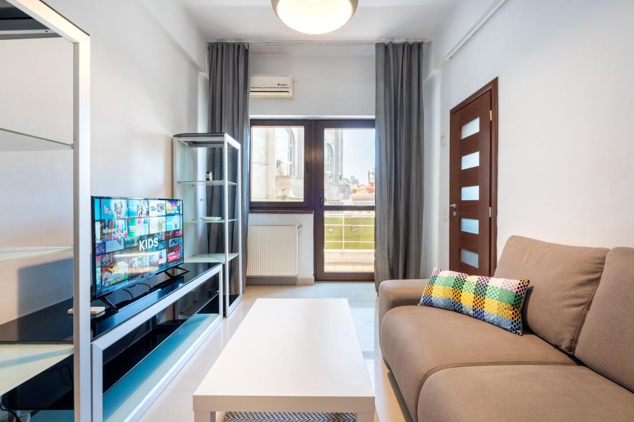 Modern & Spacious Apartment - Prime Location Near Bucharest'S Old Town Экстерьер фото